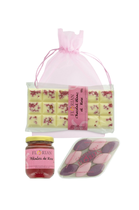 Trilogie de gourmandises à la rose